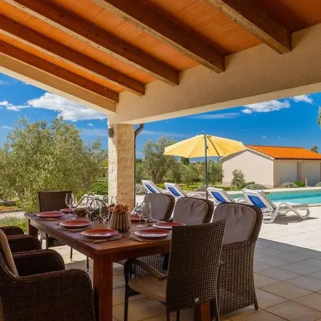 Willa Nirvana Vodnjan