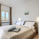 Nirvana Villa *