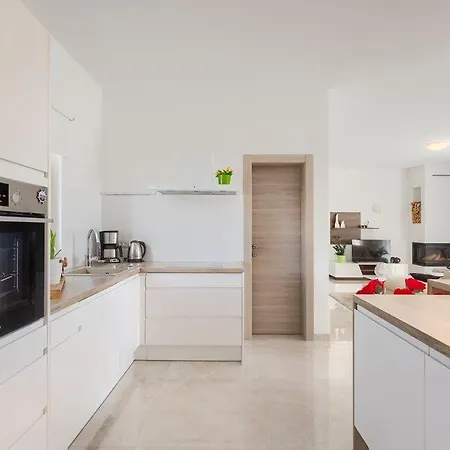 Holiday home Nirvana