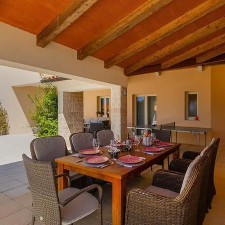 Holiday home Nirvana